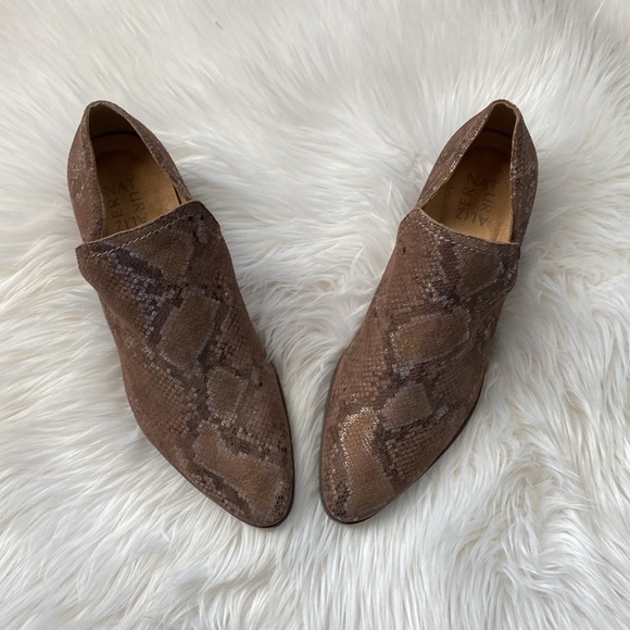 Naturalizer Belinda booties 9W - Picture 2 of 9